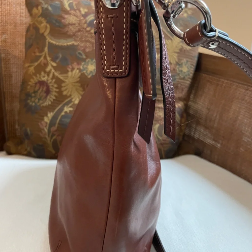 Coach Brown Leather Handbag - Picture 2 of 9